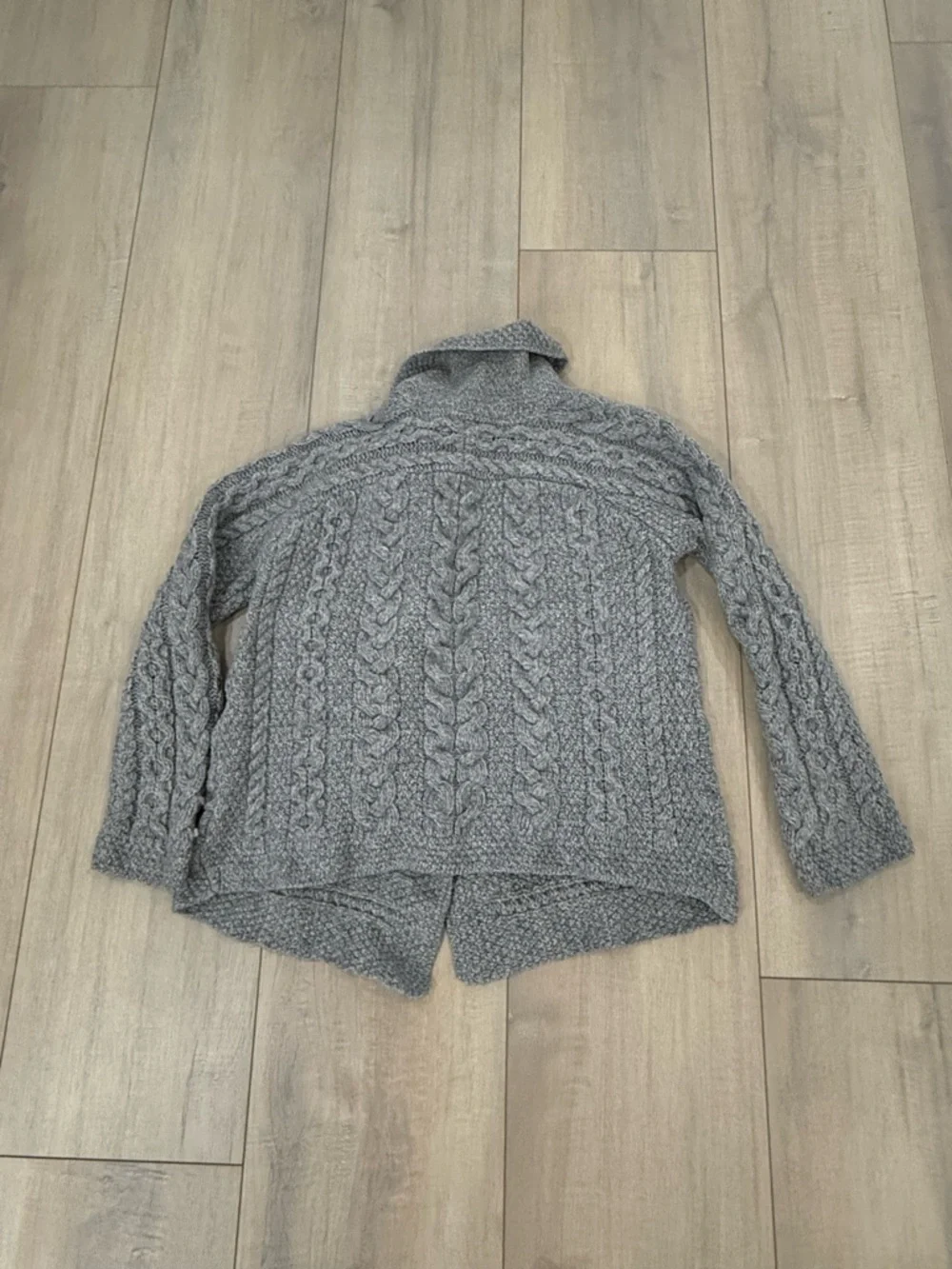 Asymmetric Cable-Knit Shawl Collar Sweater Cardigan - Grey